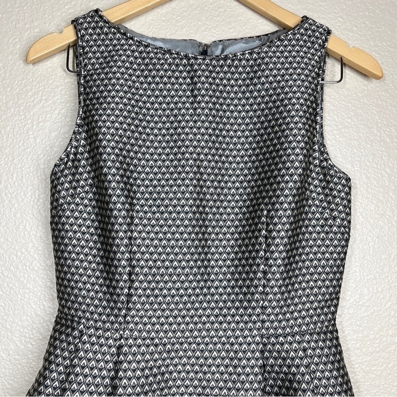 Serena & Lily Fit and Flare Dress June Geometric Diamond Print Black/Grey Size 2 - Picture 3 of 11